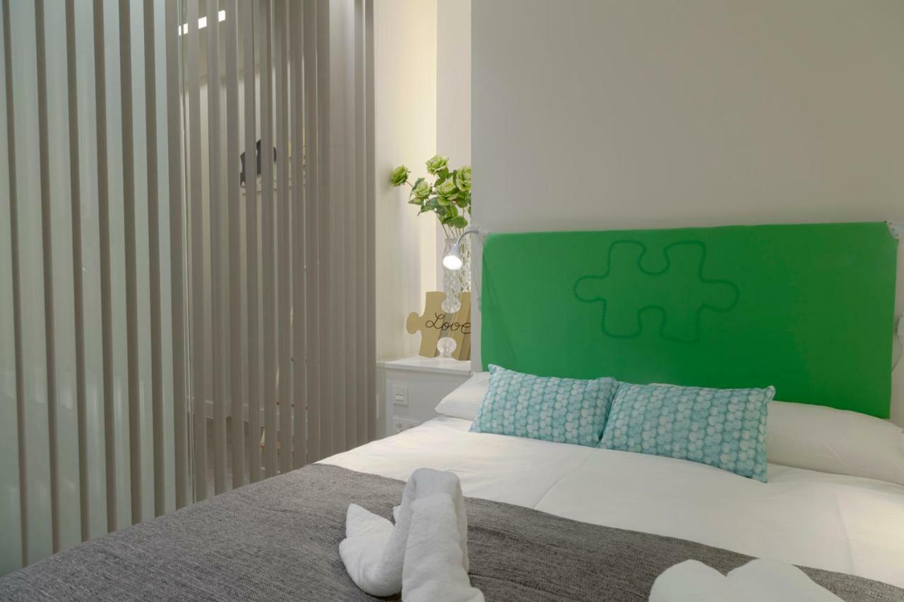 Suncity Teatro Premier Apartment Малага Екстериор снимка